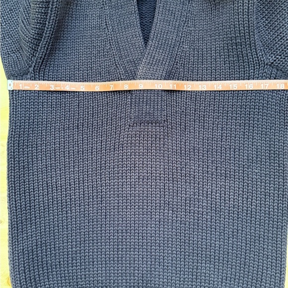 Vintage RochellI Men’s Sweater 100% Wool Hand Finished Navy Blue Unisex S-M - Picture 8 of 9